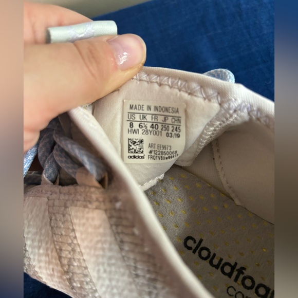 Adidas Cloud Foams Women’s 8 •EUC - Picture 3 of 8